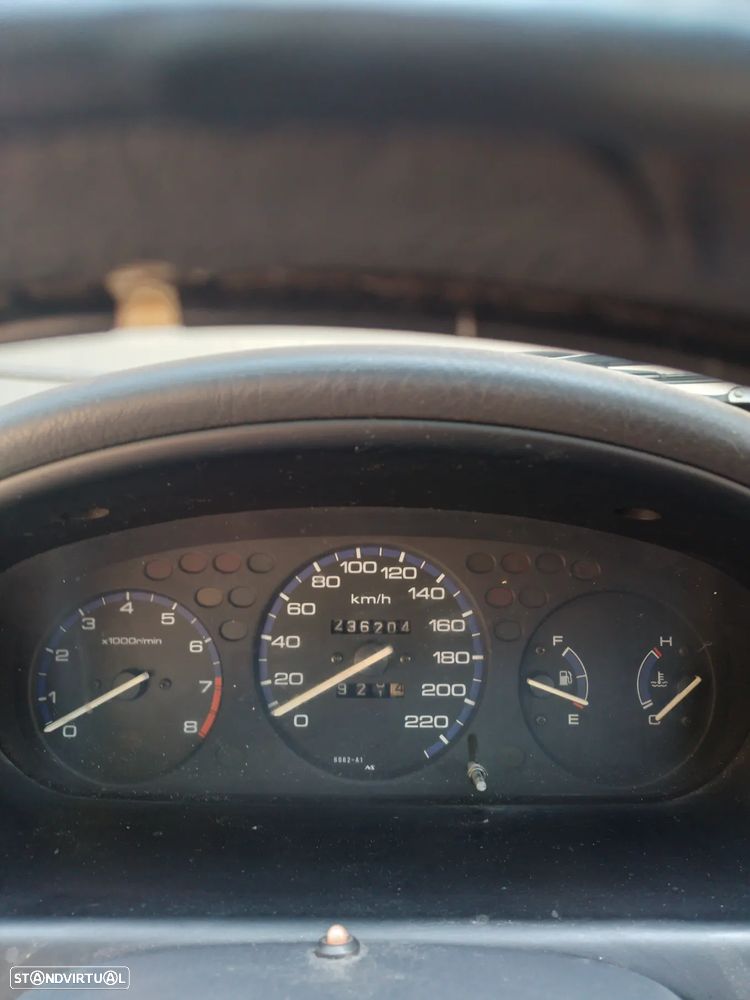 Honda Civic 1.5i LS - 6