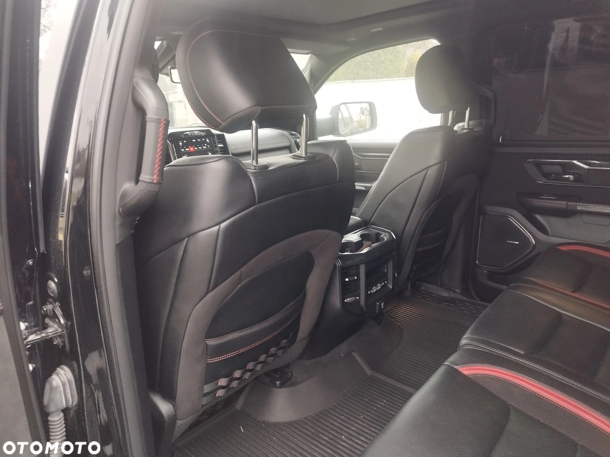 Dodge RAM TRX - 18