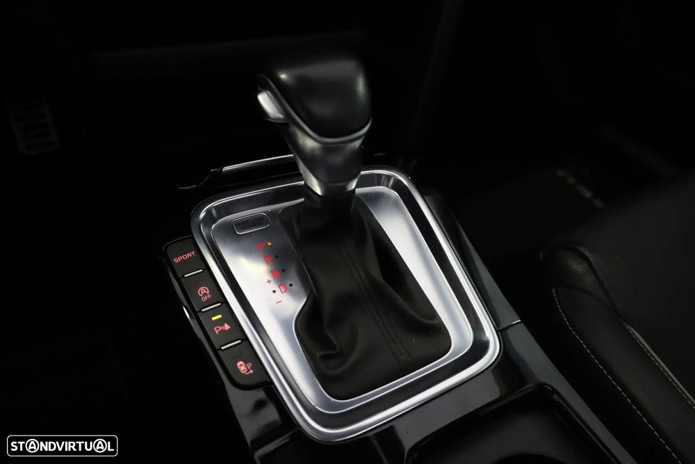 Kia Ceed 1.4 T-GDI TX+SRF 7DCT - 38