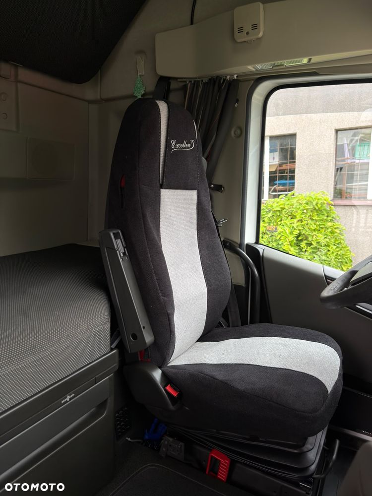 Volvo FH 500 GLOBETROTTER XL - 28