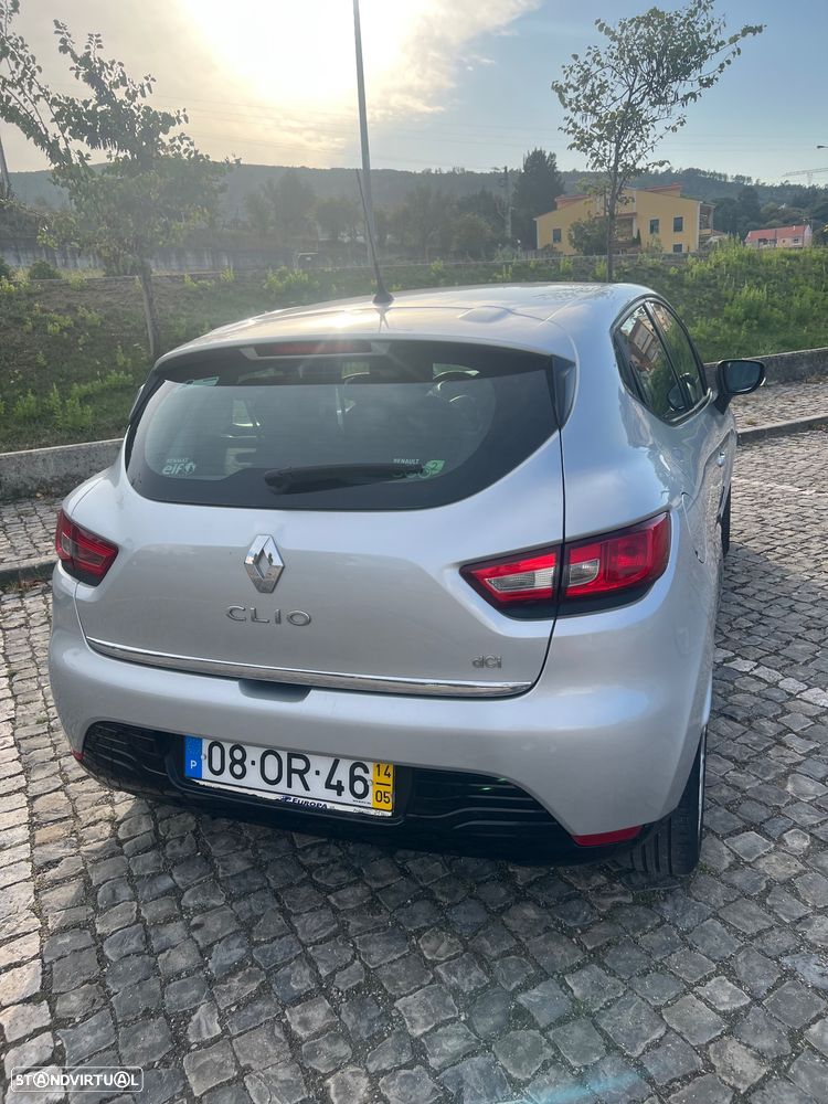 Renault Clio 1.5 dCi # - 4