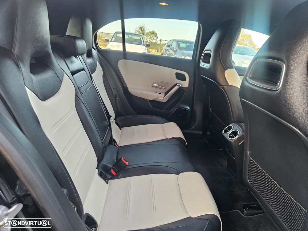 Mercedes-Benz A 200 AMG Line - 18
