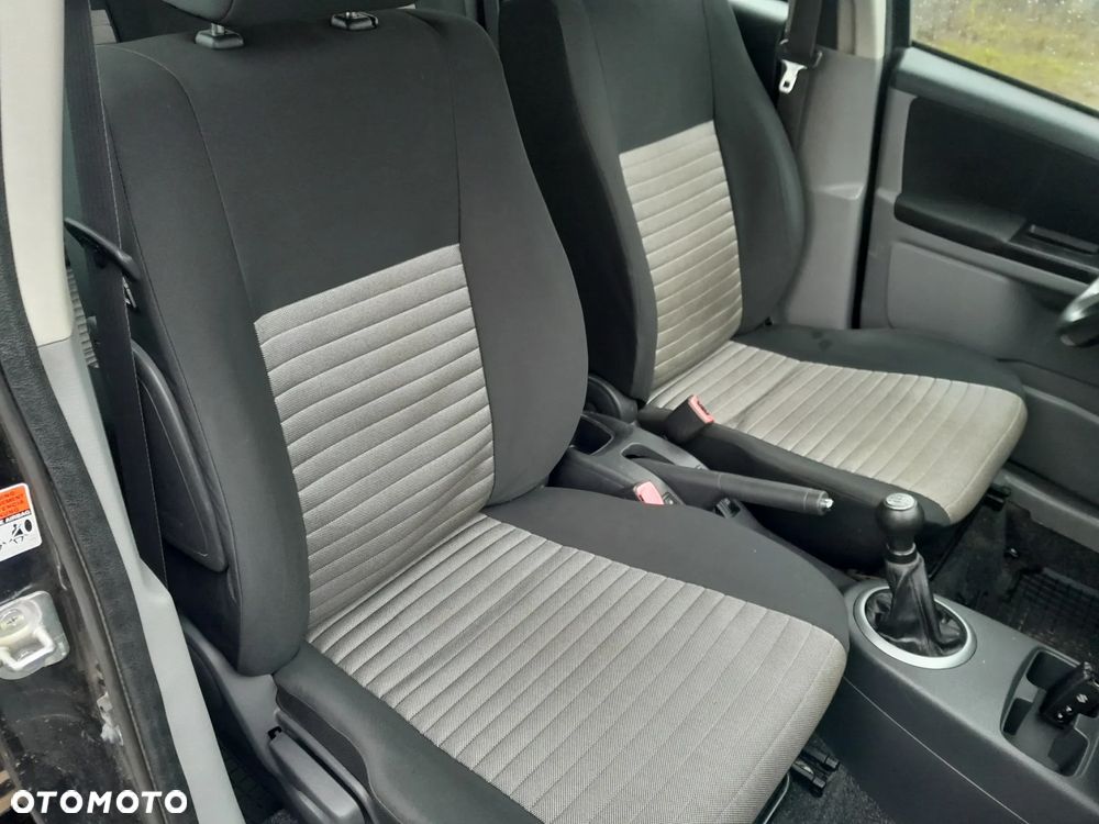 Suzuki SX4 1.6 VVT 4x2 City - 26