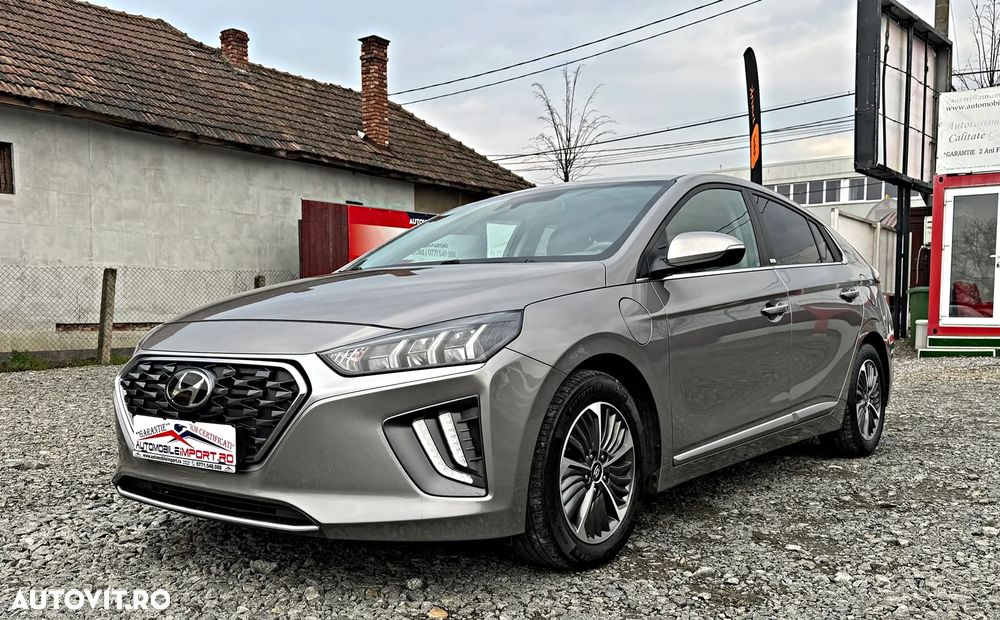 Hyundai IONIQ 1.6 GDI Style - 30