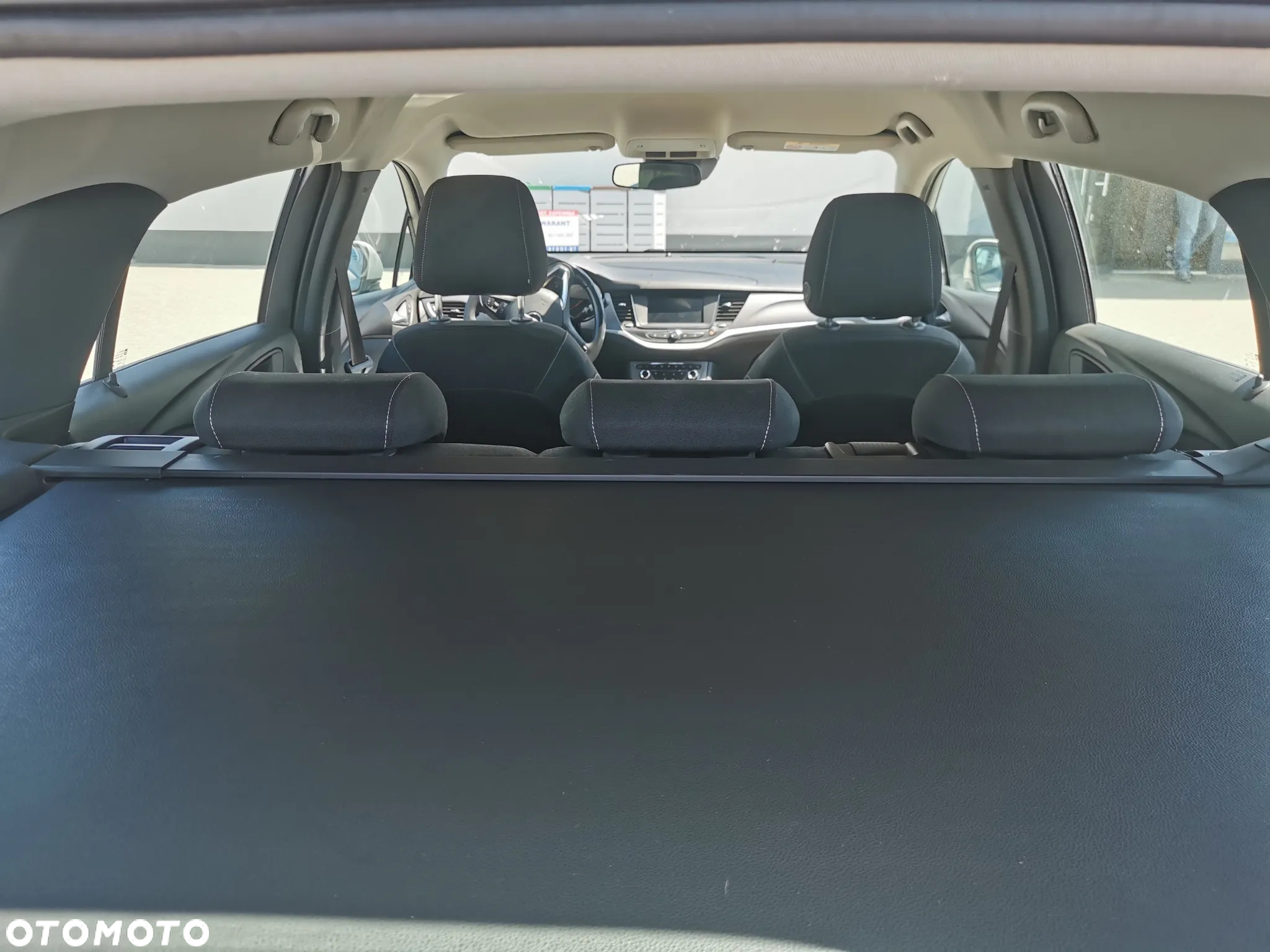 Opel Astra V 1.4 T Edition S&S - 18