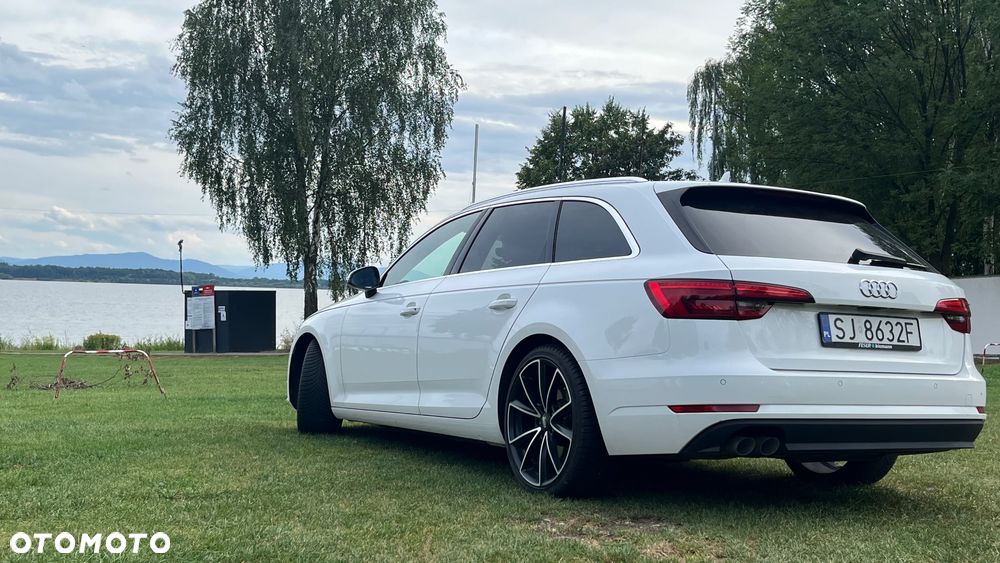 Audi A4 Avant 2.0 TDI Design S tronic - 19