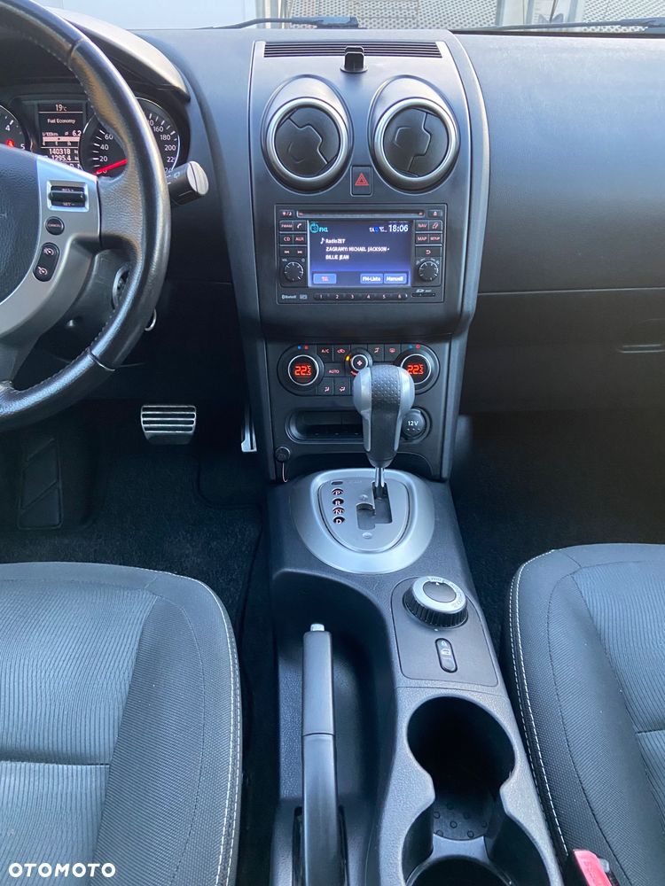 Nissan Qashqai 2.0 dCi 4x4 Tekna - 15