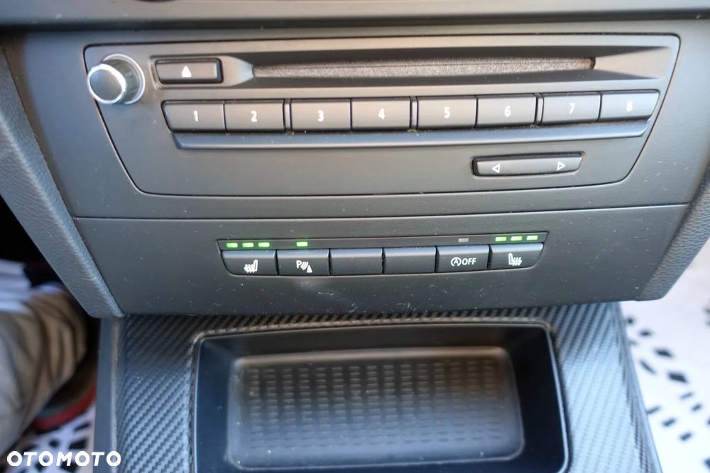 BMW Seria 3 320i Edition Sport - 29