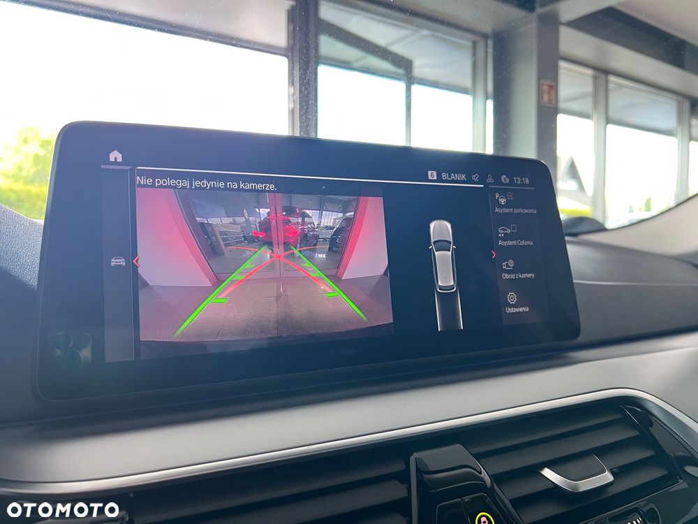 BMW Seria 5 520d xDrive mHEV Luxury Line sport - 31
