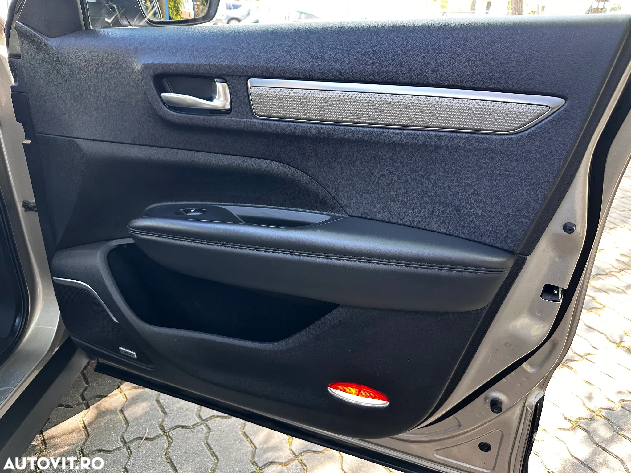 Renault Koleos 2.0 Energy dCi X-TRONIC Intens - 38