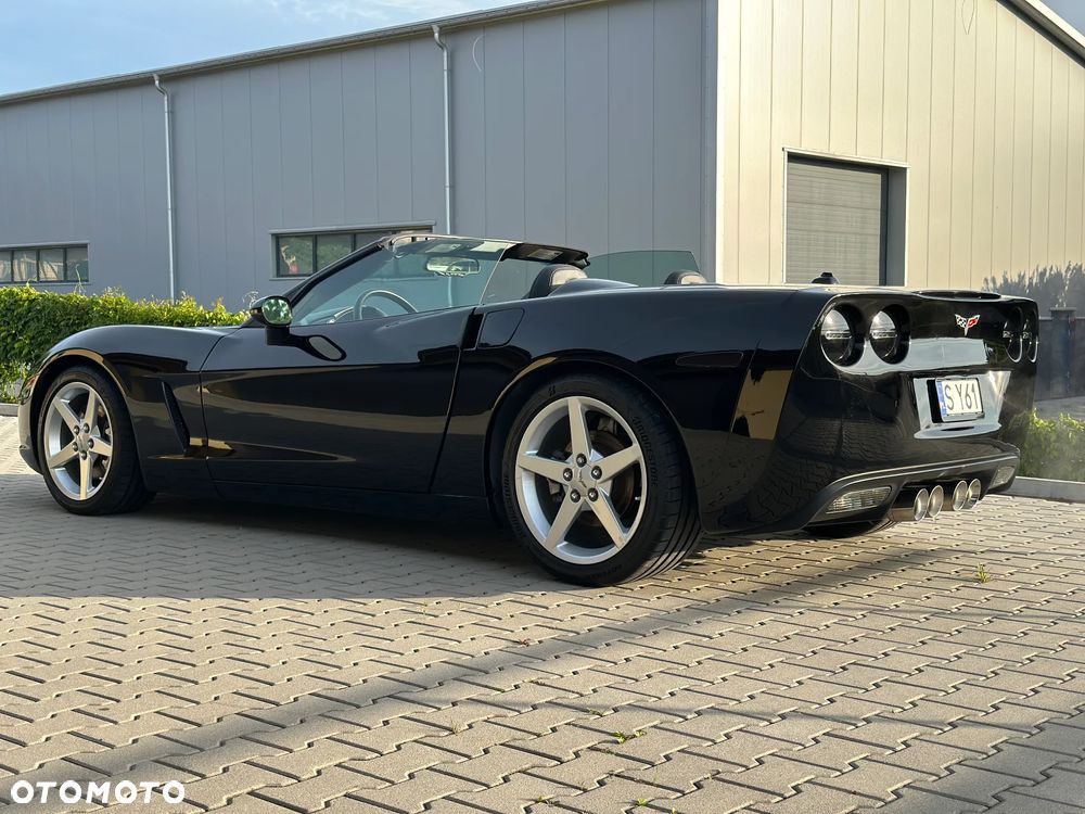 Chevrolet Corvette - 2