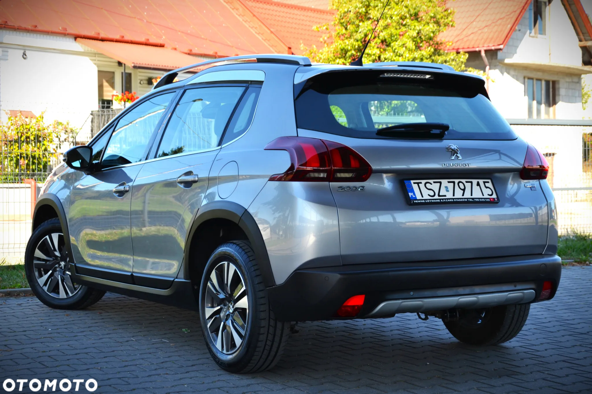 Peugeot 2008 1.6 BlueHDi Allure - 24