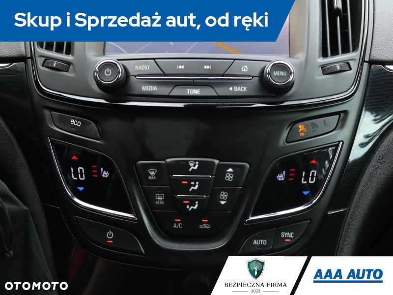 Opel Insignia - 15