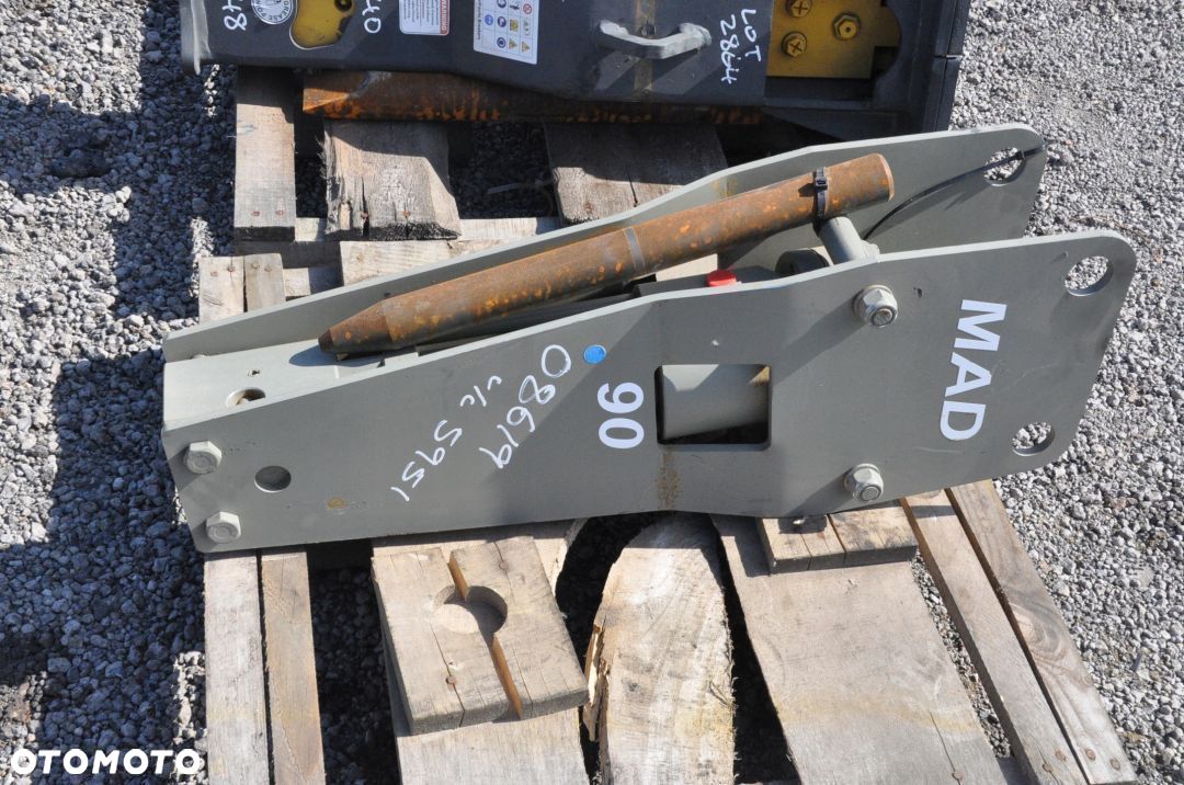 Młot Hydrauliczy Mad 90 Do Minikoparki NOWY - 1