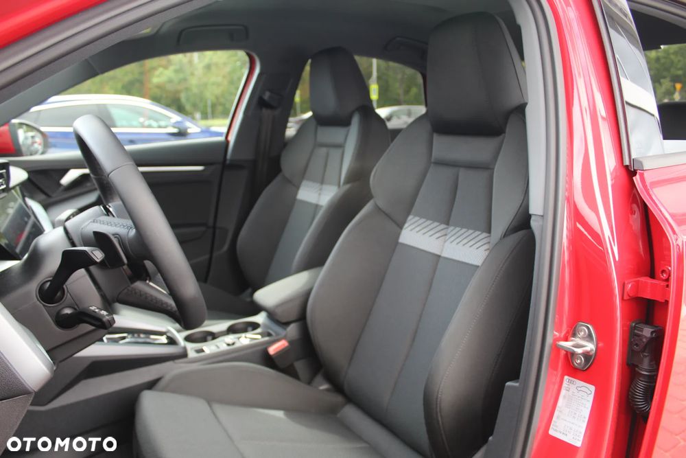 Audi A3 Limousine TFSI mHEV 110 kW Advanced S tronic - 18