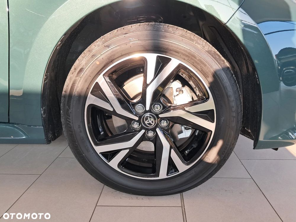 Toyota Yaris Hybrid 1.5 Style - 6