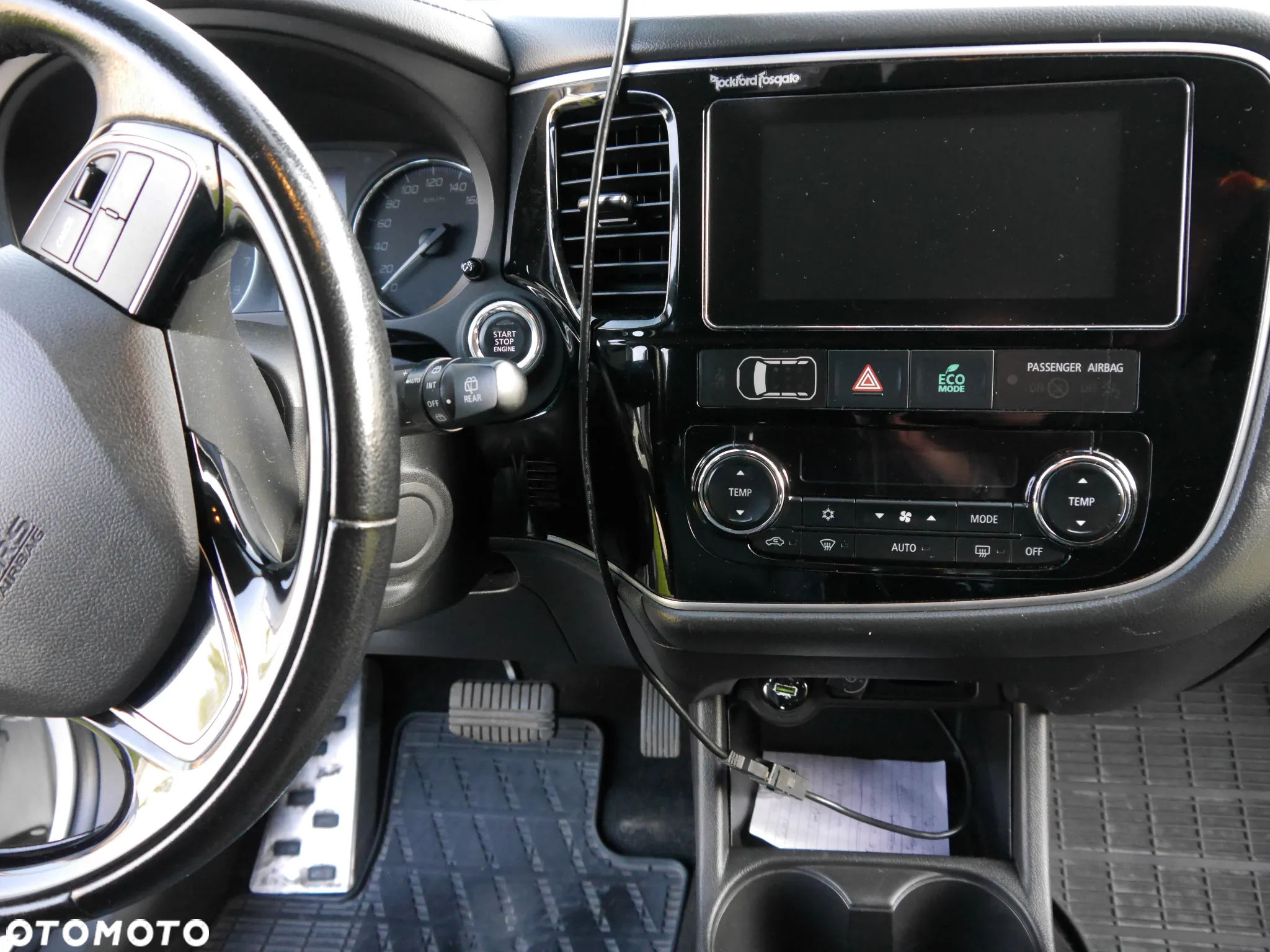 Mitsubishi Outlander 2.0 Intense 4WD CVT - 9