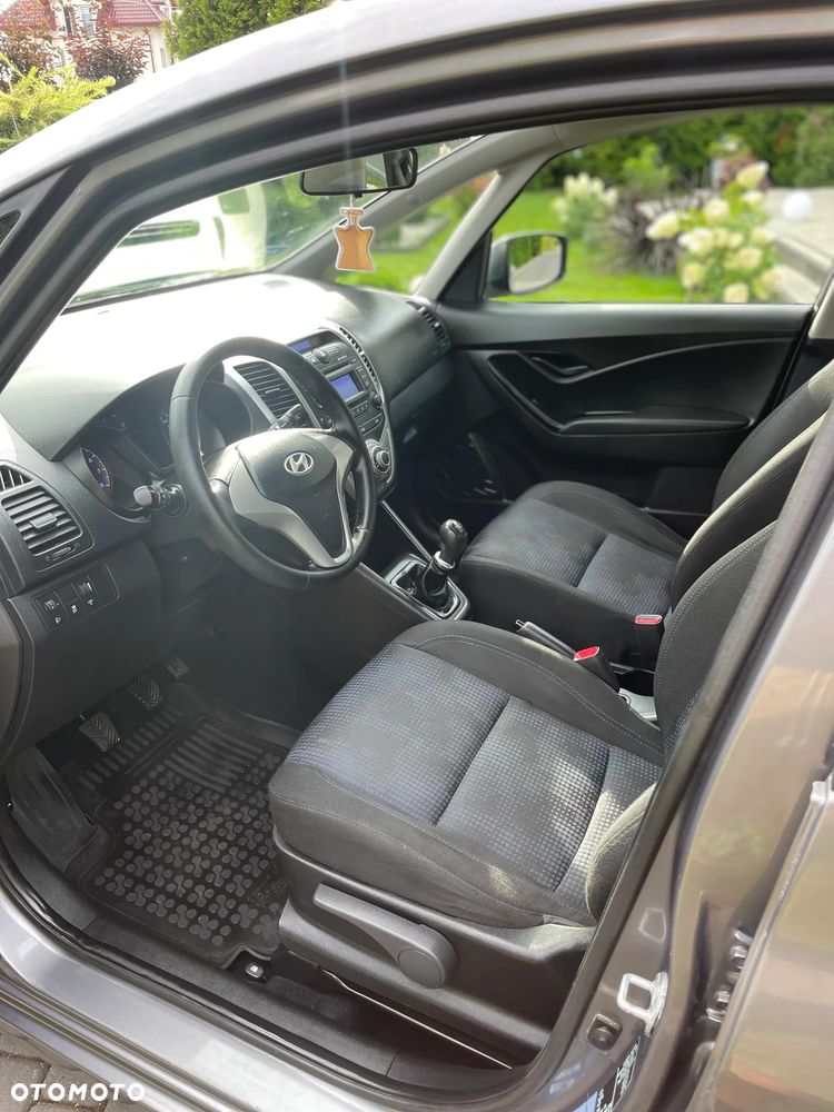 Hyundai ix20 1.4 Comfort - 11