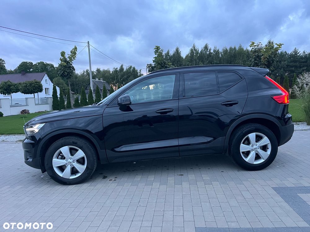 Volvo XC 40 T2 Core - 11