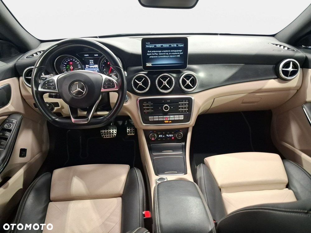 Mercedes-Benz CLA - 14