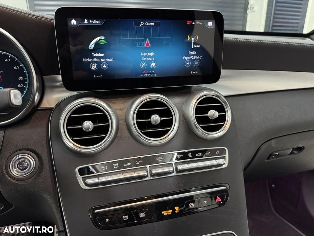 Mercedes-Benz GLC 300 e 4Matic 9G-TRONIC AMG Line - 22