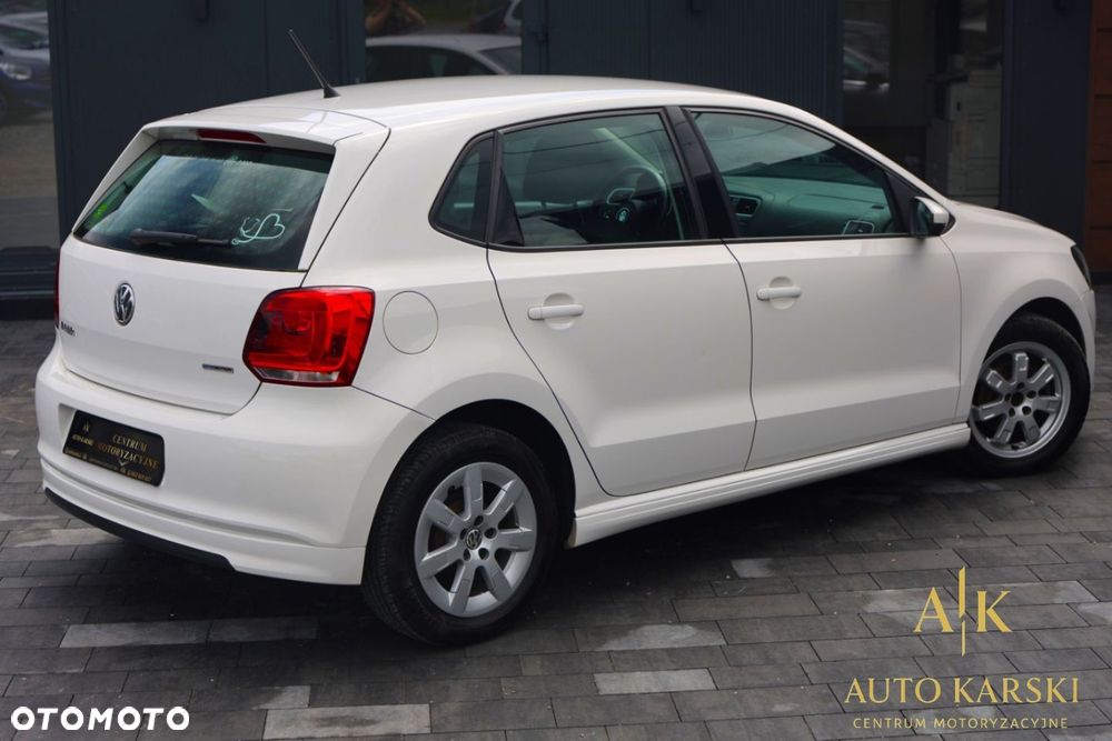 Volkswagen Polo - 8
