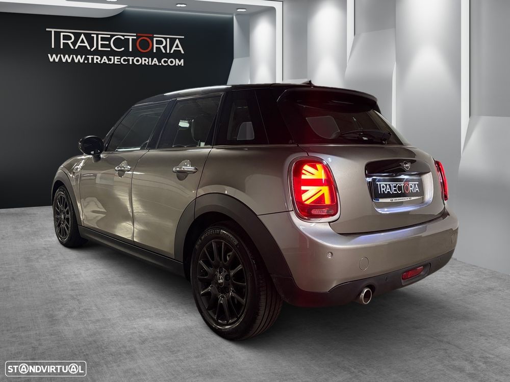 MINI 5 Portas Cooper Camden Edition Auto - 15