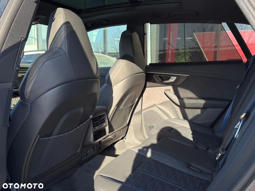 Audi RS Q8 - 34