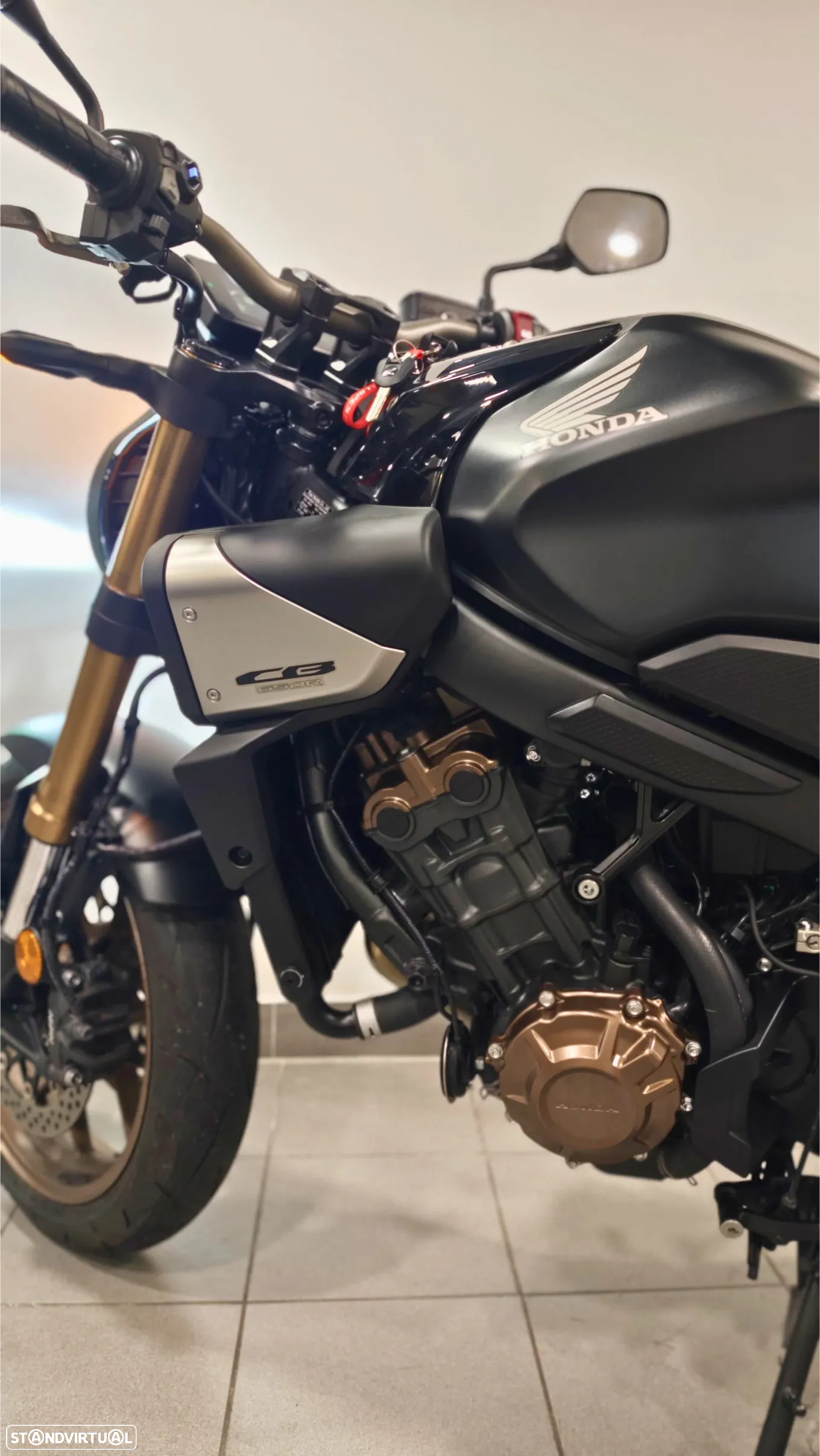 Honda CB 650R E-Clutch - 16
