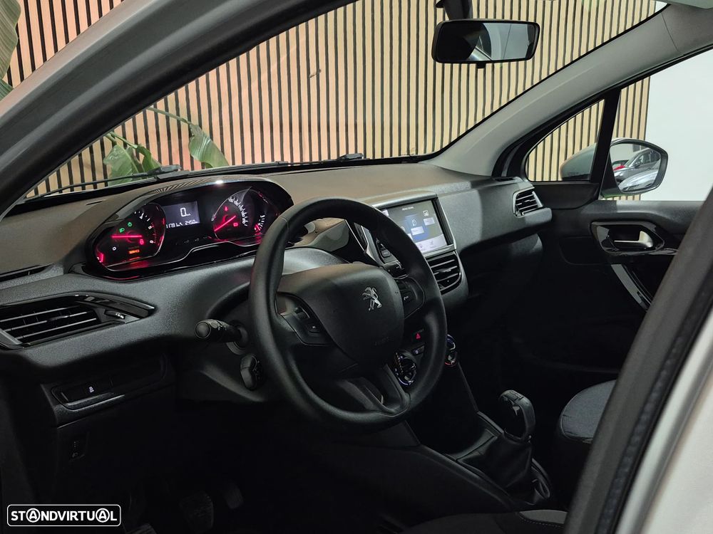 Peugeot 208 1.4 HDi Active - 10