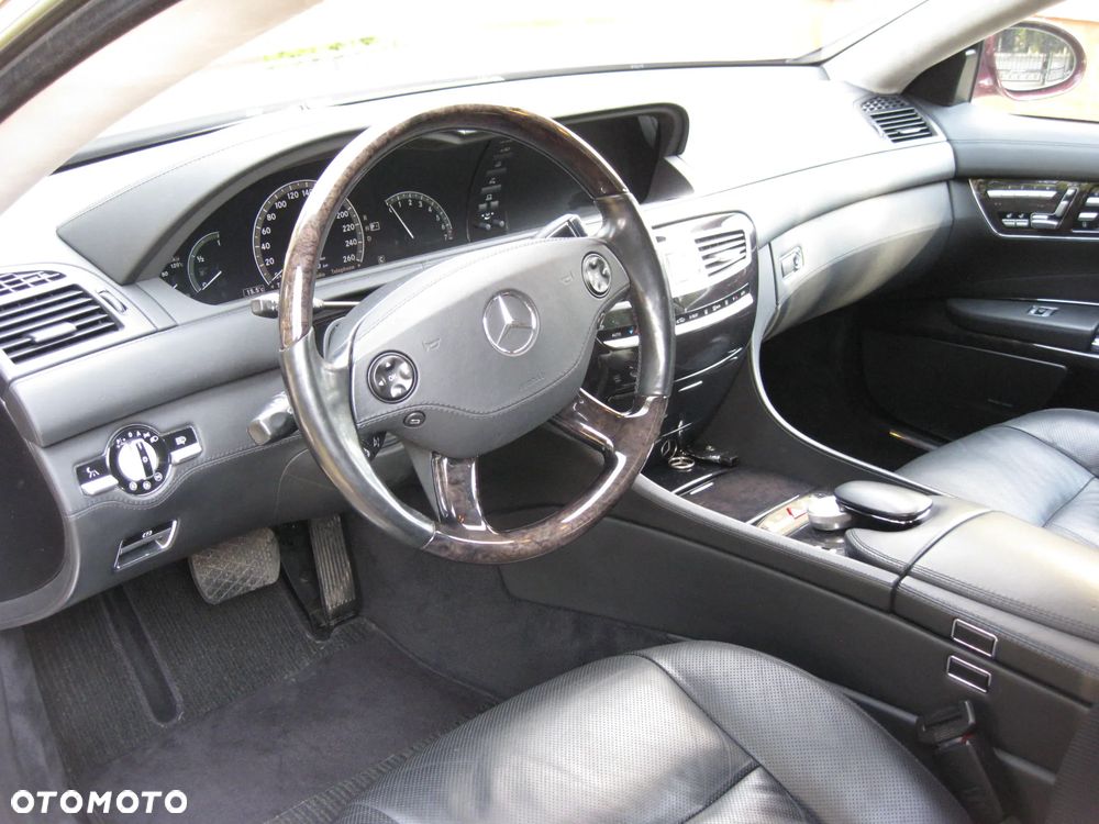 Mercedes-Benz CL 500 7G-TRONIC - 11