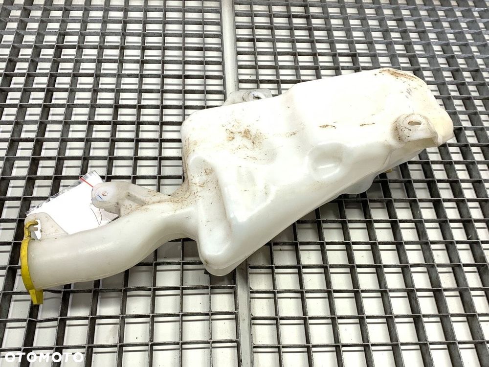 ZBIORNIK SPRYSKIWACZY  JEEP COMPASS (MP, M6) 2016 - 2022 1.4 MultiAir 103 kW [140 KM] benzyna 2017 - - 1