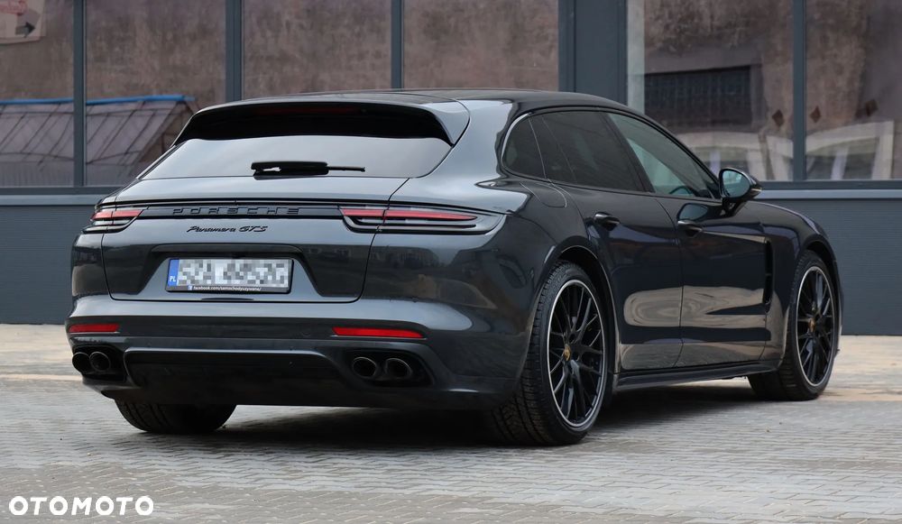 Porsche Panamera GTS - 38