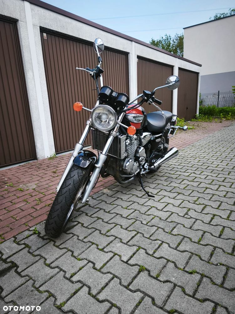 Triumph Adventurer - 7