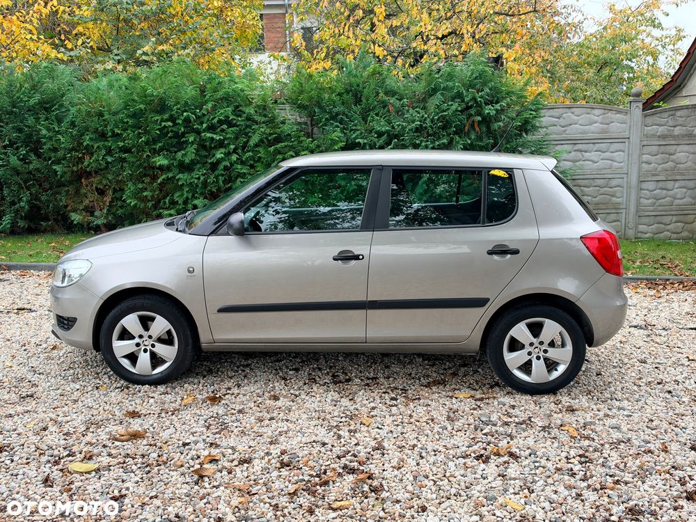 Skoda Fabia - 12