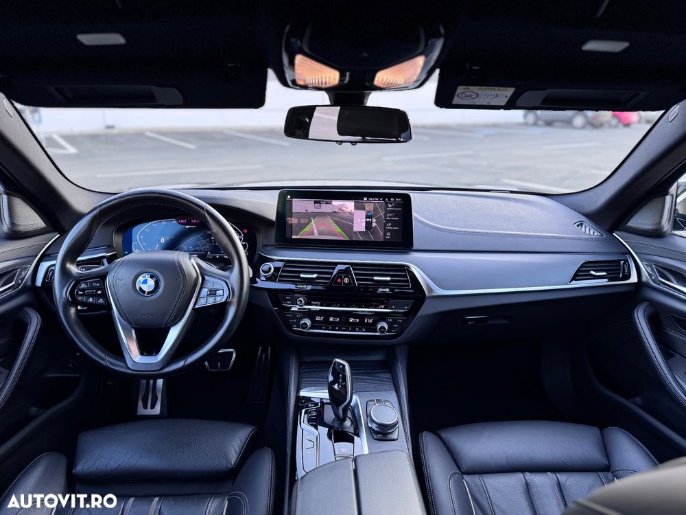 BMW Seria 5 530e Aut. Luxury Line - 4