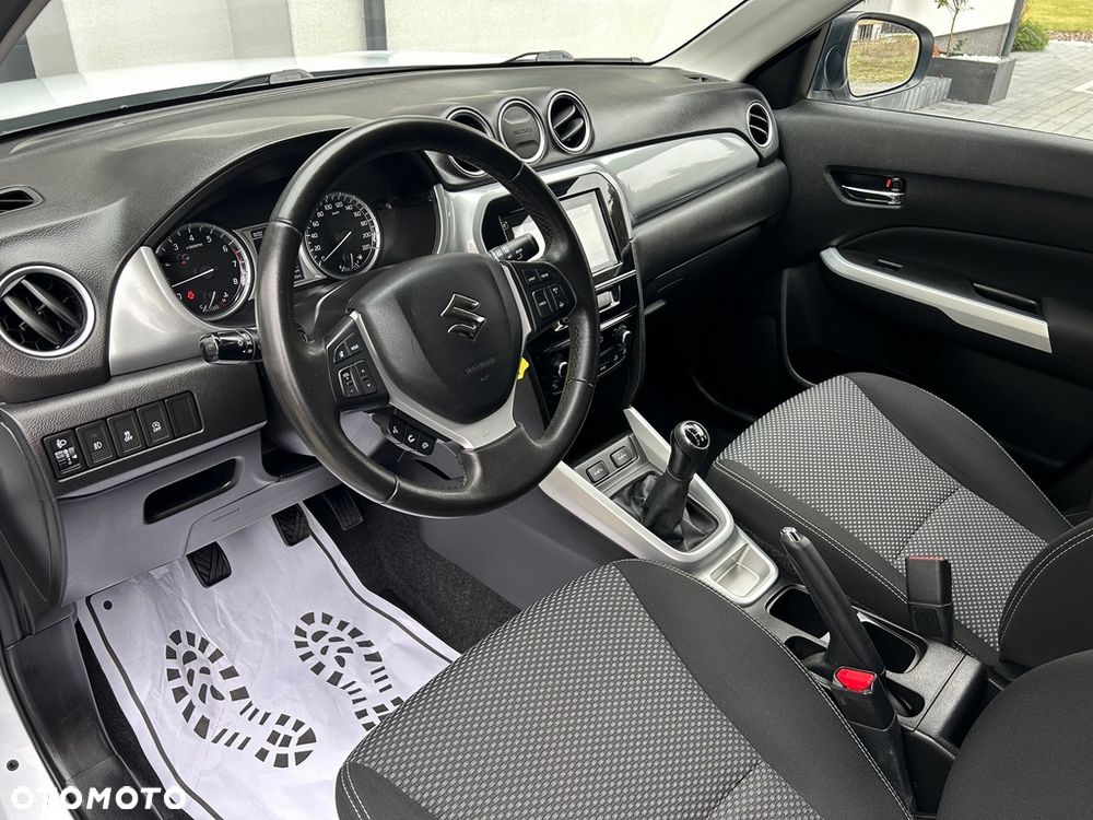 Suzuki Vitara 1.6 (4x2) Comfort - 29