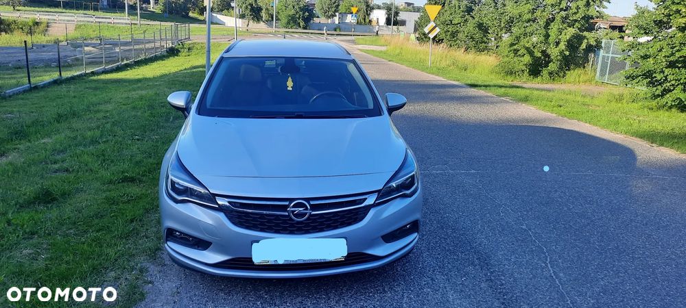 Opel Astra 1.6 CDTI Dynamic S&S - 1