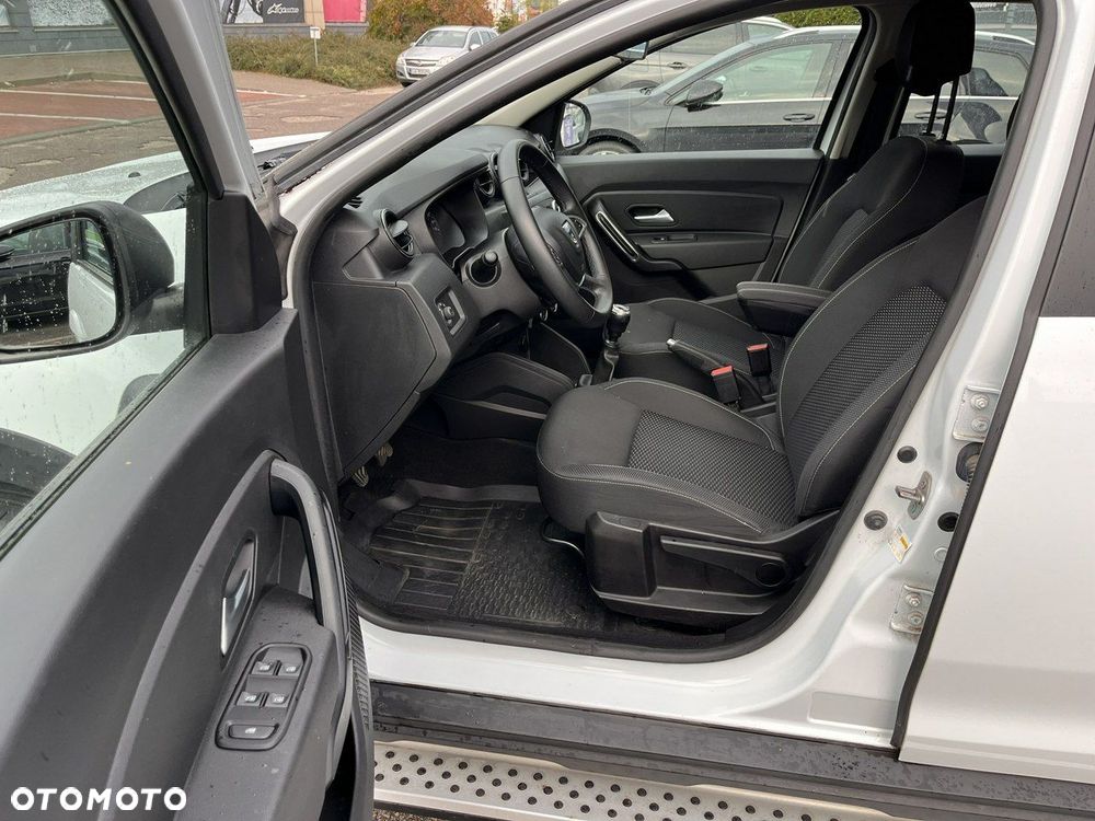 Dacia Duster 1.2 TCe Comfort 4WD - 11