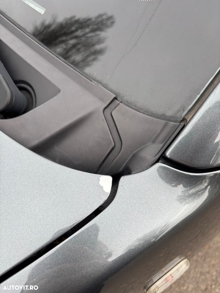 Nissan Pathfinder 2.5 dCi Comfort - 32