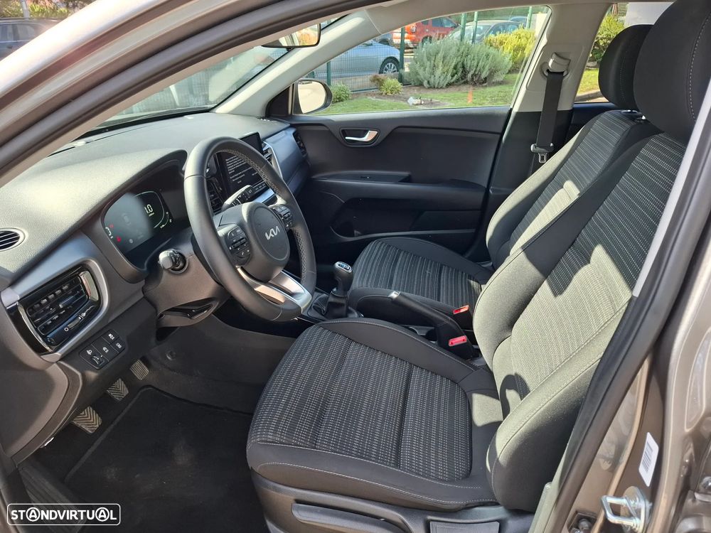 Kia Stonic 1.0 T-GDI Drive - 12