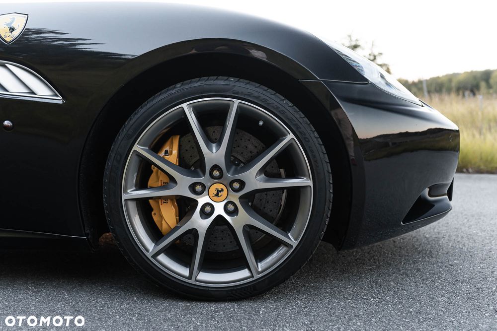 Ferrari California F1 DCT - 31