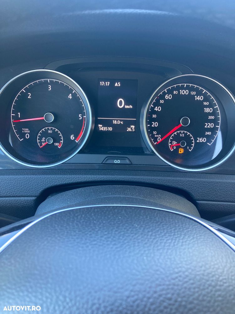 Volkswagen Golf 1.6 TDI SCR Comfortline - 10