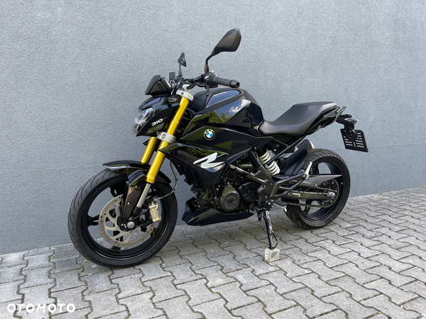BMW G