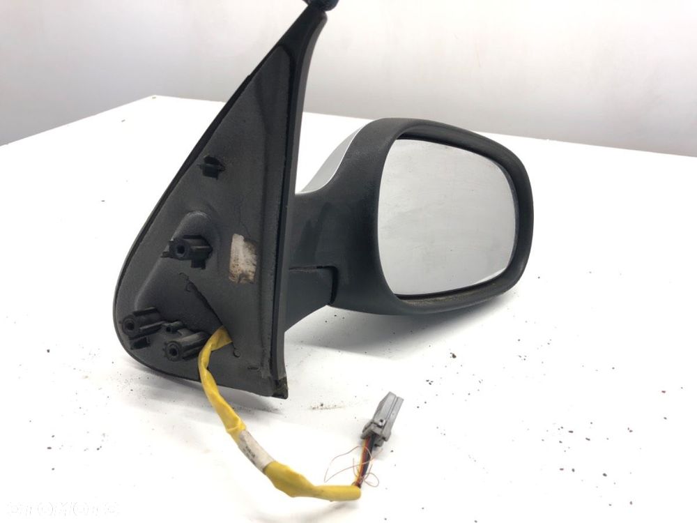 LUSTERKO LEWY - 59.00 PLN - NISSAN MICRA III (K12) 2002 - 2010 1.2 16V 59 kW [80 KM] benzyna 2003 - - 7