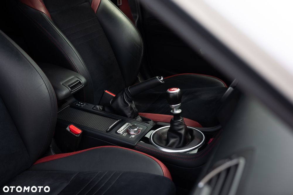 Subaru WRX Sport - 22
