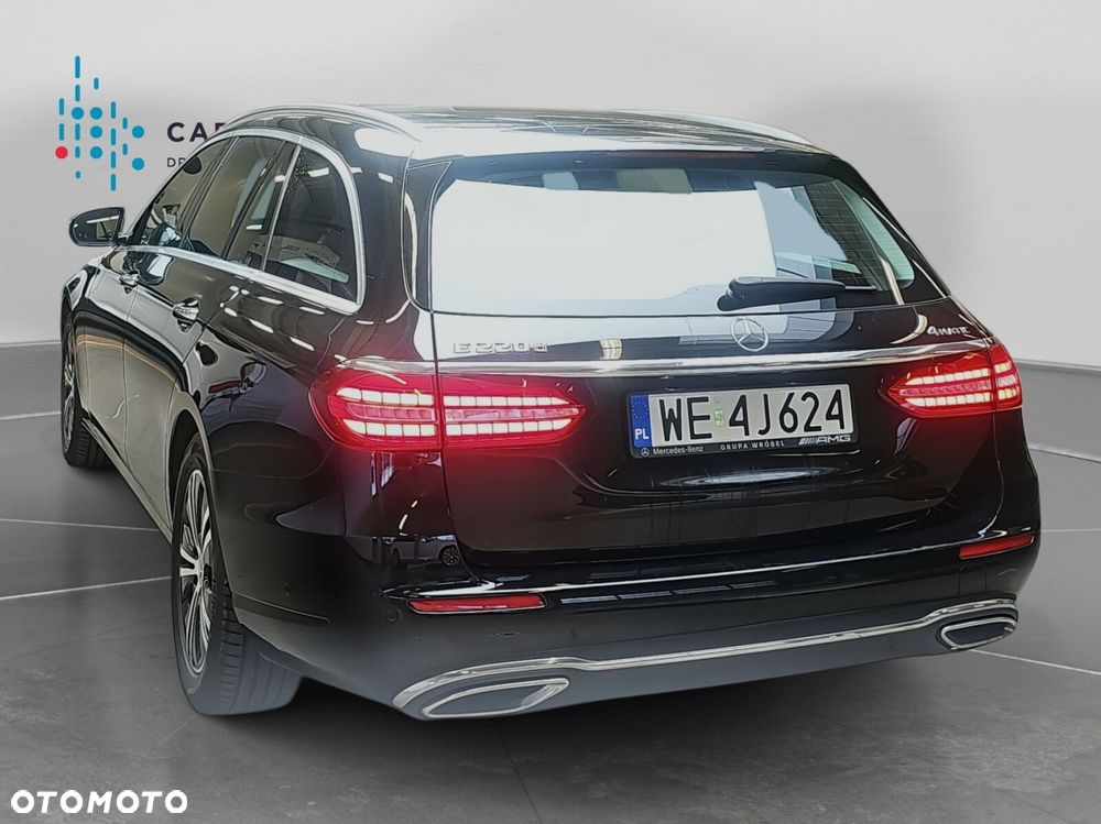 Mercedes-Benz Klasa E 220 d 4-Matic - 19