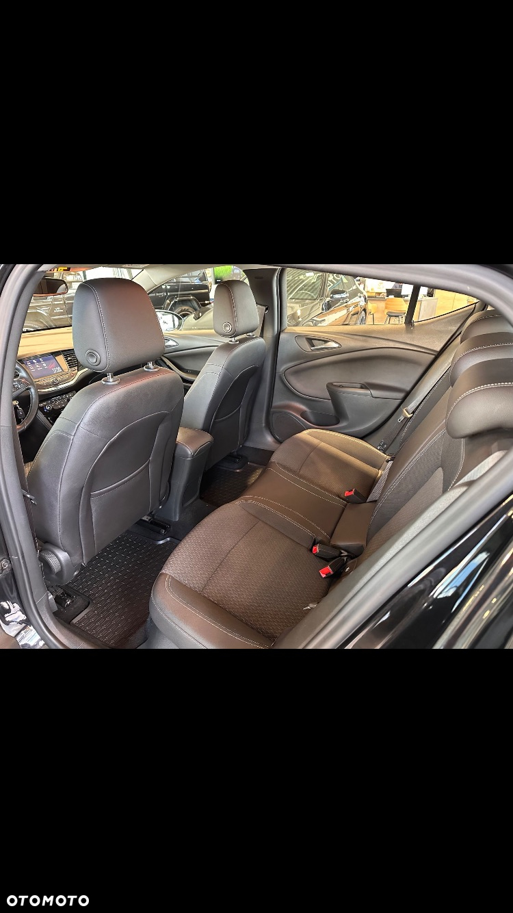 Opel Astra 1.6 BiTurbo D (CDTI) Start/Stop Dynamic - 13
