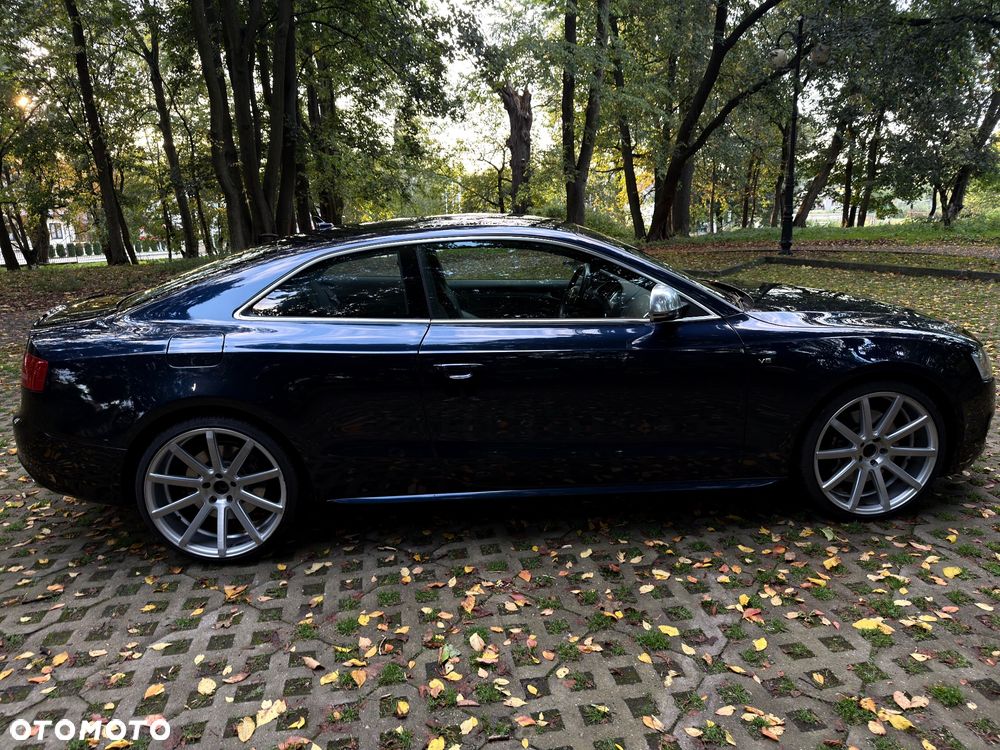 Audi S5 Coupé - 8