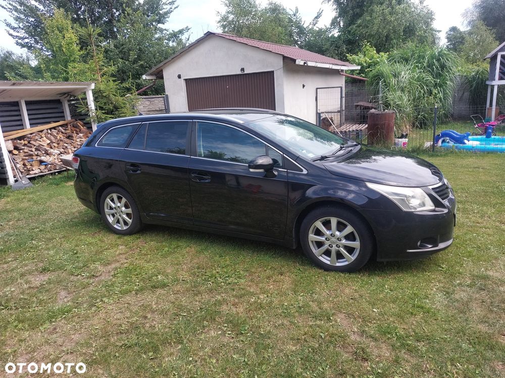 Toyota Avensis 2.0 D-4D 2010 - 2